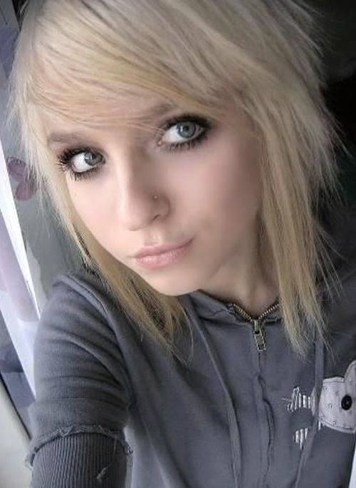 69 Emo Hairstyles For Girls I Bet You Haven T Seen Before
