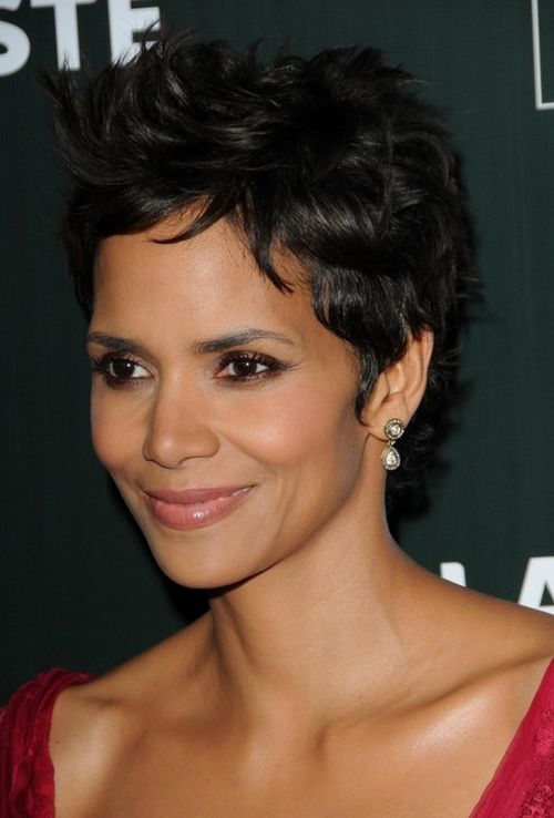 54 Celebrity Short Hairstyles That Make You Say 